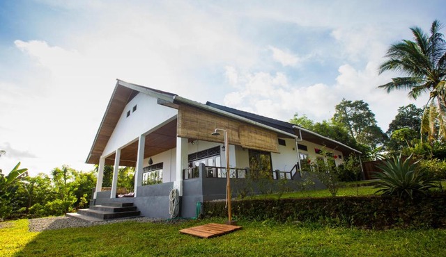 SuliBreeze B&B