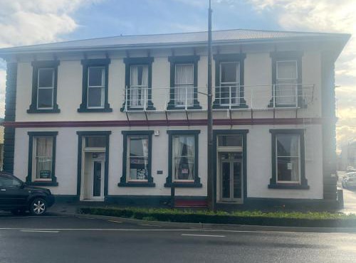 Sullivans backpackers
