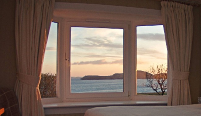 Summer Isles Hotel