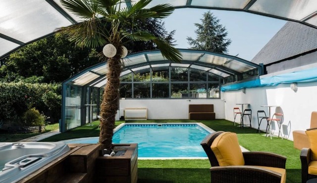 Summer Offer: Exceptional Estate with Private Heated Pool & Large Park
