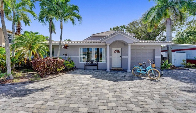 Summer openings at the Blue Wave Beach Home!