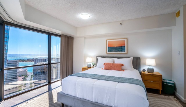 😎 Summer Special - Downtown Honolulu Skyview - 1Bed+Den- Free Parking 🏄‍♂️