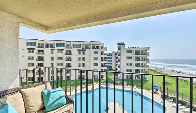 Summer Winds Resort Condo w/Ocean Views!