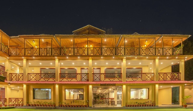 Summit Jungle Resort