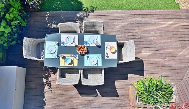 Sun & Garden