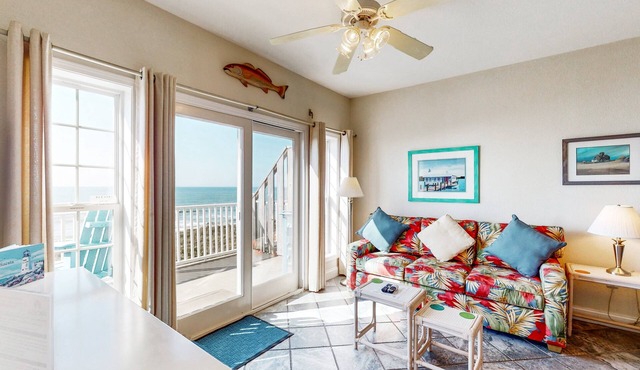 Sun-kissed beachfront condo with central AC, pool/hot tub access