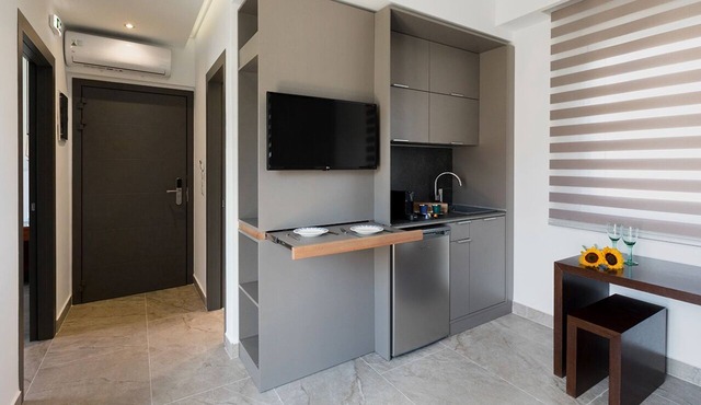 Sun Residence Exclusive Seaside Apartments. IDEAL FOR COUPLES
