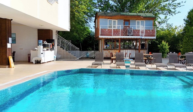 Sun Shine Mir Otel