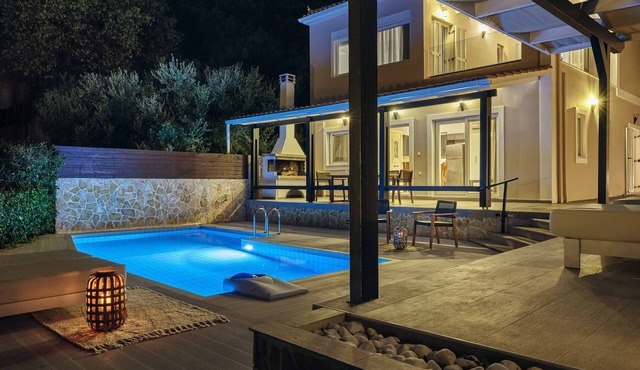 Sun Villa View - Three Bedroom Villa, Sleeps 7