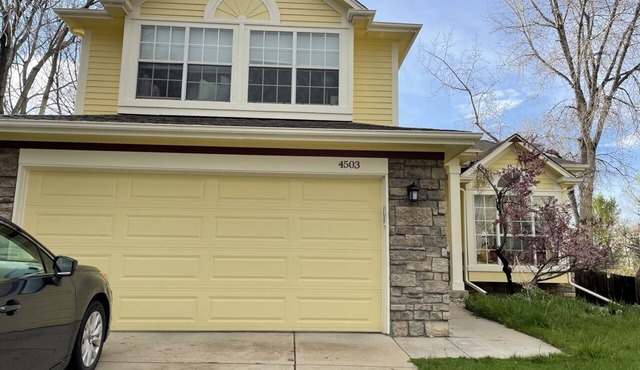 Sundance - Ready: 4 BDRM/3.5 Bath Beautiful Boulder Home