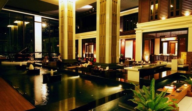 Sunee Grand Hotel