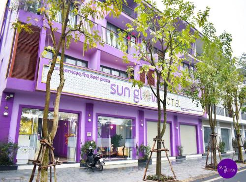 Sunglow Hotel