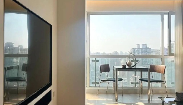 Sunny Abode鼎园B Newly renovated near Xintiandi