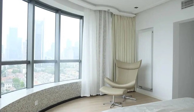 Sunny Abode Zhongkai City Lights 3-Bedroom near Nanjing Road