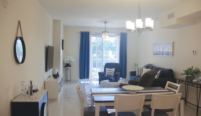 Sunny and Serene 2 Bed 2 Bath Furnished Beach Condo