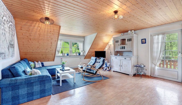 Sunny Apartment, 85 sqm, 2 Bedrooms, Max. 6 Guests