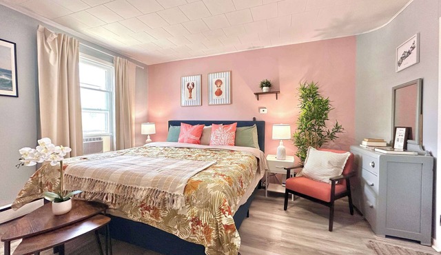 Sunny Bachelor with Balcony near River & Trails