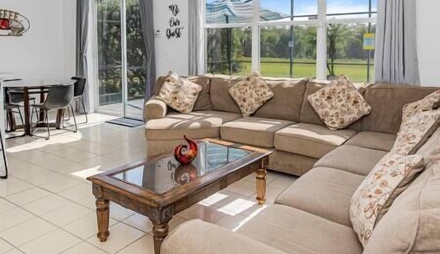 Sunny Family Getaway ~ Private Pool ~ Game Room