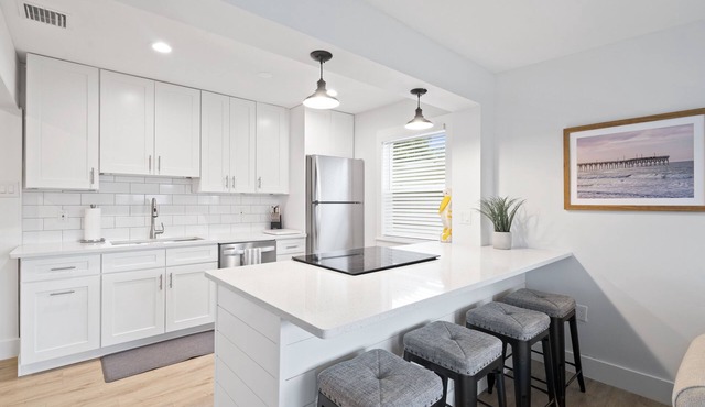 Sunny Spacious Home in Stuart