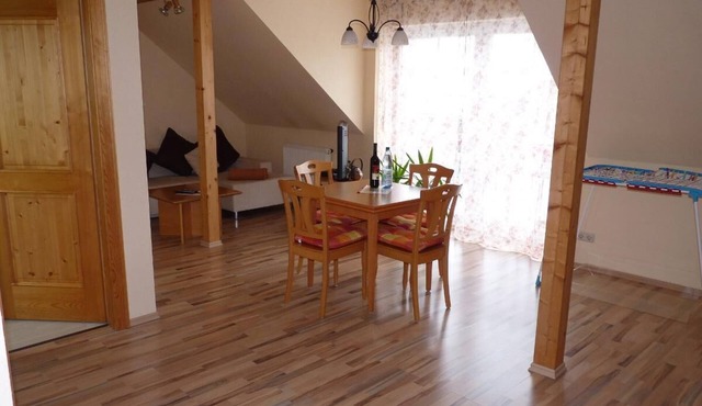 Sunny vacation apartment with French balcony