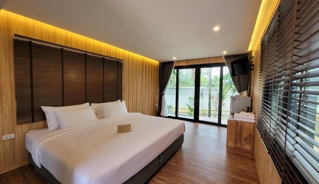 Sunnyvale Ranong 2