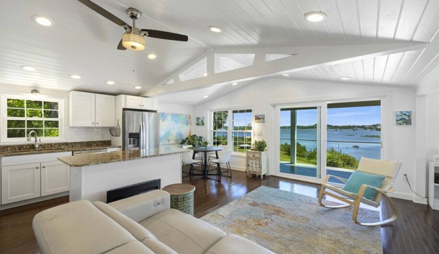 Sunrise Cottage: A Serene Waterfront Retreat