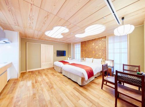 Sunrise Suites
