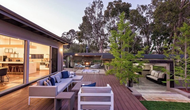 Sunrise Tranquillity Luxe Retreat with Heated Spa