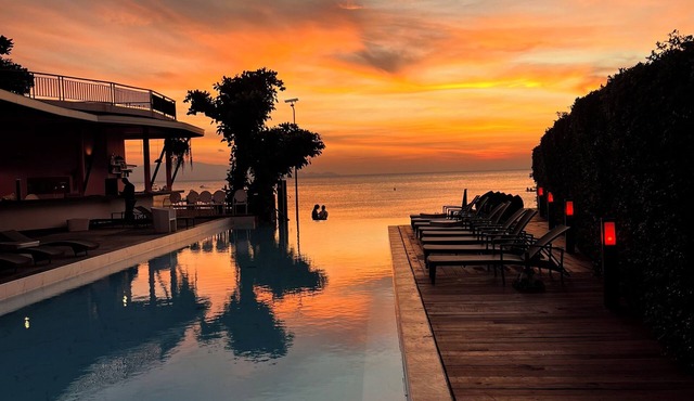 Sunset Beach Hotel - Adults Only
