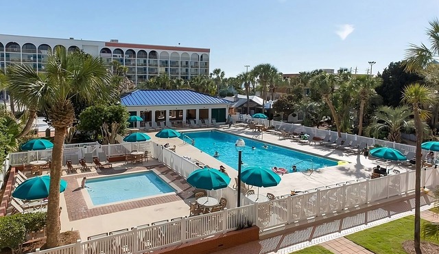 Sunset Beach Stay with Swimming Pools Near Island Attractions | 4 Units