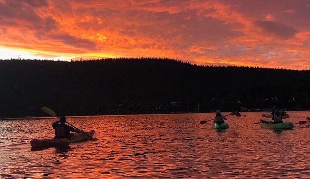 Sunset Kayak Tour in Tahoe City