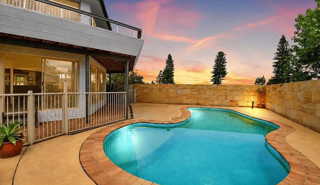 Sunset Lake House