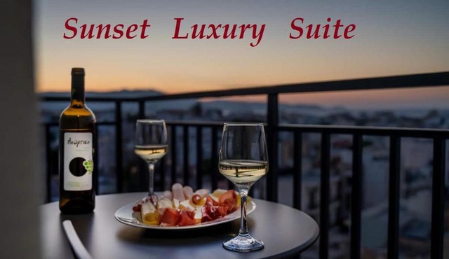 Sunset Luxury Suite - Rooftop Apartment in the City Center