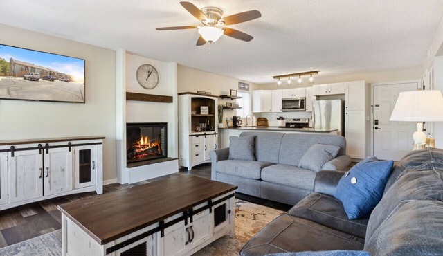 Sunset Spectacular – Waterfront & Indoor Pool!