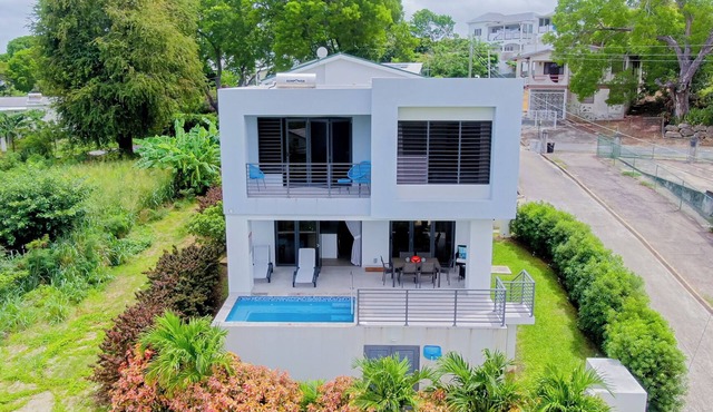 Sunset views by DanTopia Villa in Holetown's west coast. Private pool & parking!