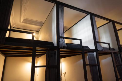 Sunshot Hostel