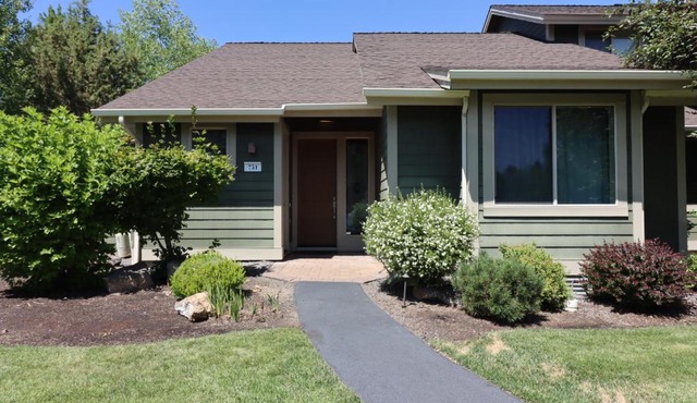Sunstone Townhome 2/2 at Eagle Crest