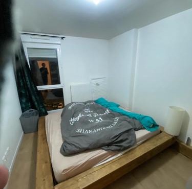 Super chambre avec salle de bain