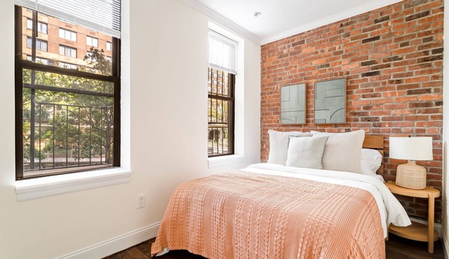 Super Charming 3BR 1BA Upper East Side Retreat Near Central Park