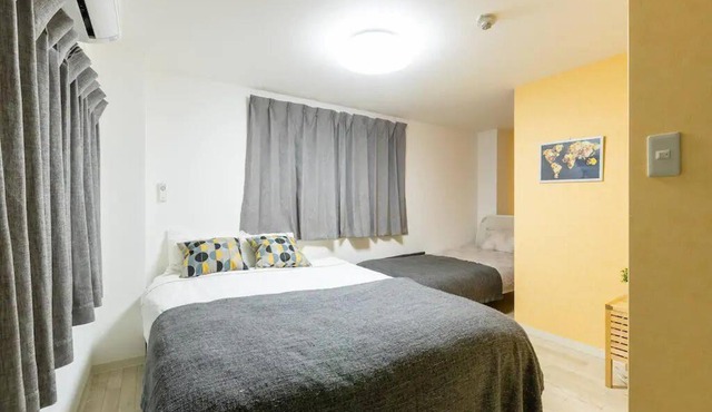 Super close to Dotonbori! Great location room#403