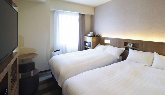 Super Plus 2 x Single Beds with Fantastic view @ Yokohama Hotel