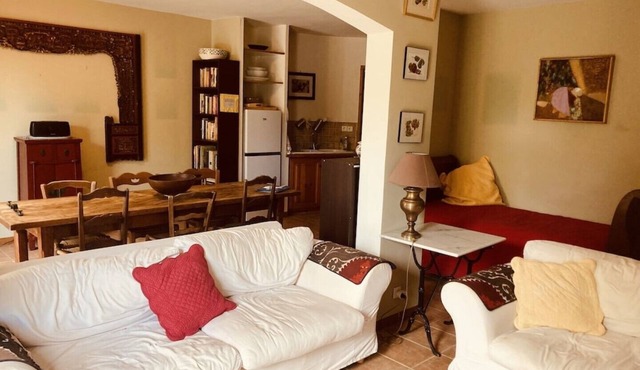 "SUPERB EXPERIENCE" MODERN VILLA, HUGE GARDEN, CLOSE TO VILLAGE