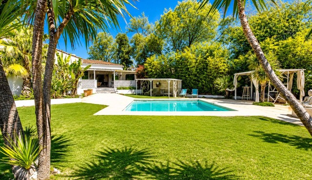 Superb luxury vacation villa
