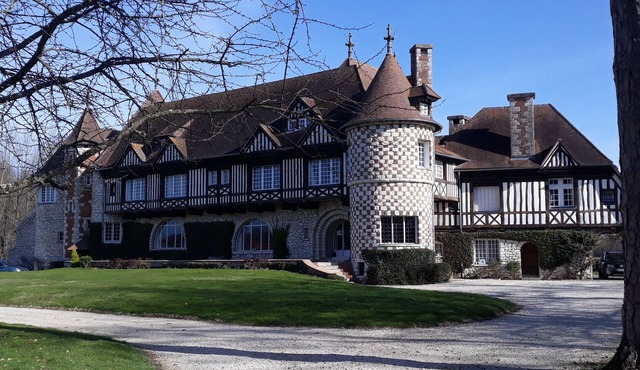 Superb manor house 15 minutes from Disneyland and 45 minutes from Paris