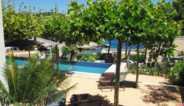 Superb villa 16/18 pers. 100m from the beach!