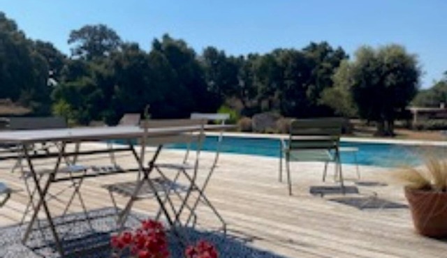 Superb villa with pool in the maquis, 5 minutes from Santa Giulia!