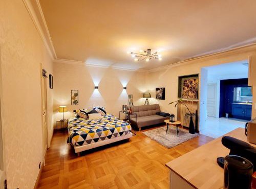 Superbe Appartement Calme et Spacieux balcon et clim