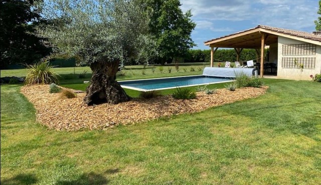 Superbe maison en pierre proche Bordeaux &piscine