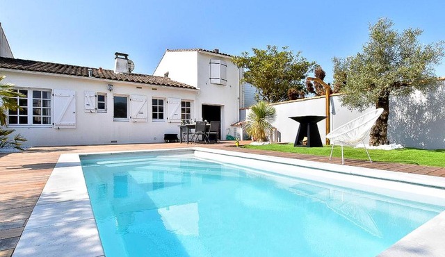 Superbe villa avec piscine chauffée