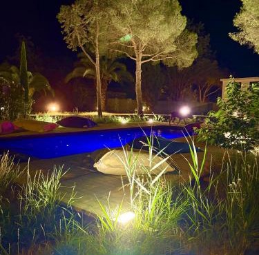 Superbe villa, piscine chauffée